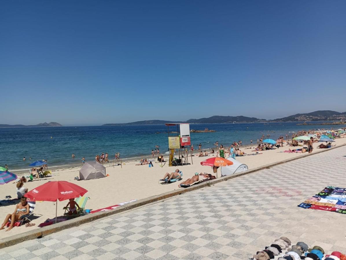 Samil Primera Linea De Playa Vigo Luaran gambar